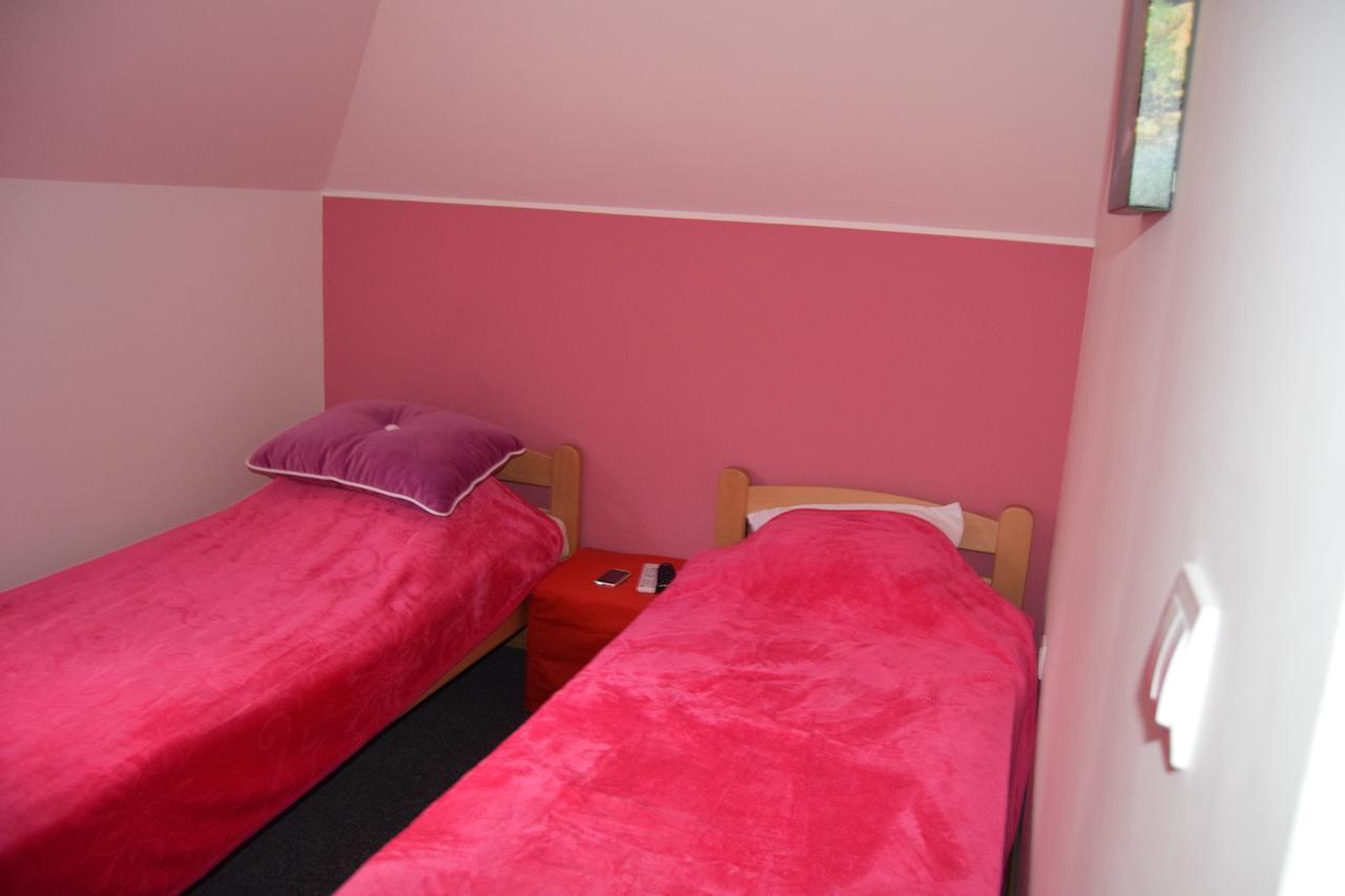 Motel Lepo Mesto Strmosten Exteriér fotografie
