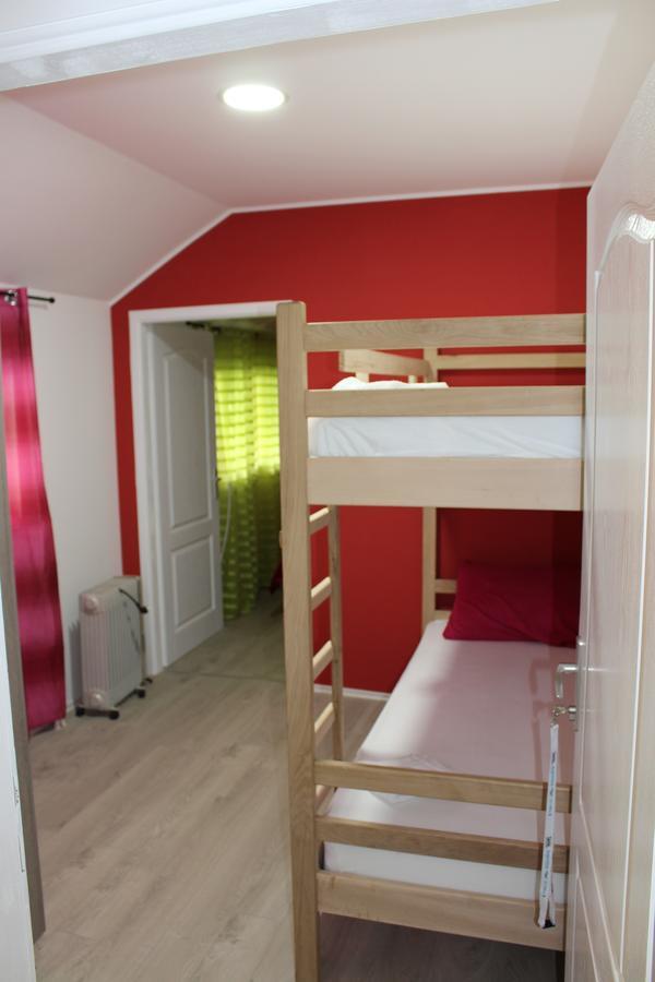 Motel Lepo Mesto Strmosten Exteriér fotografie