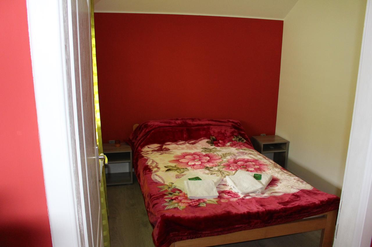 Motel Lepo Mesto Strmosten Exteriér fotografie